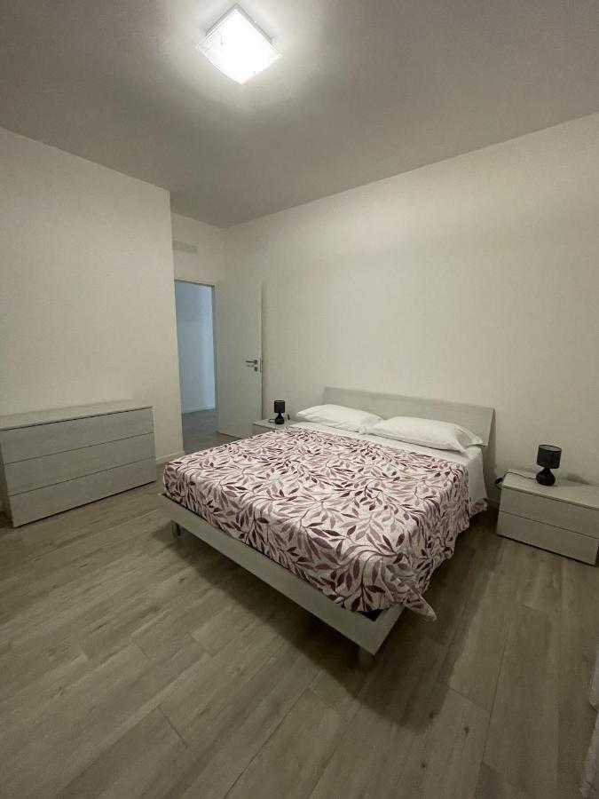 Ferienwohnung Residenza Gasparoni Di Guidi Eleonora Verona Exterior foto