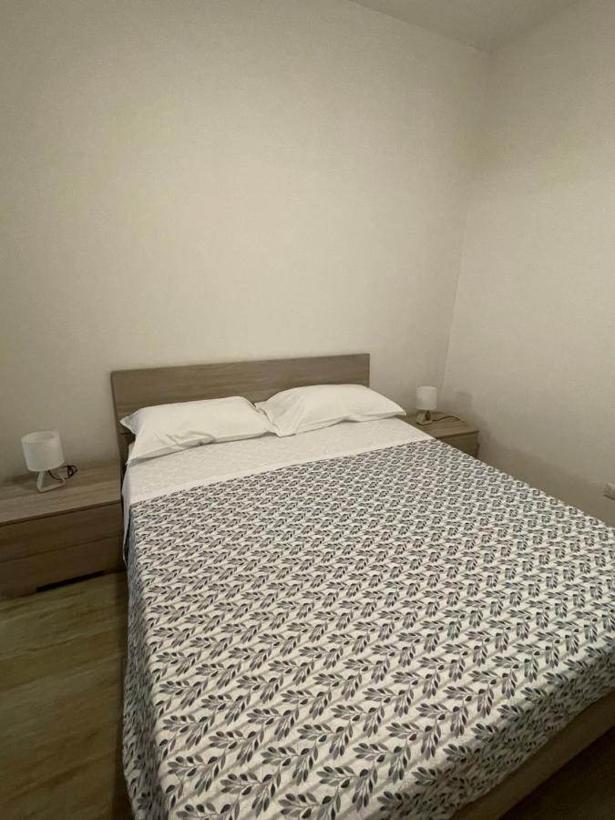 Residenza Gasparoni Di Guidi Eleonora Verona Exterior foto